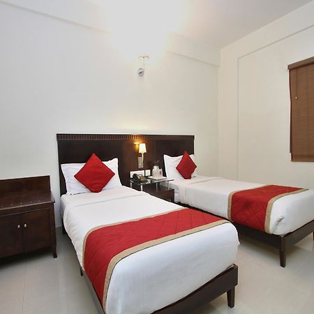 โอโย 435 โฮเต็ล อัมศิ อินเตอร์เนชั่นแนล Hotel บังกาลอร์ ภายนอก รูปภาพ