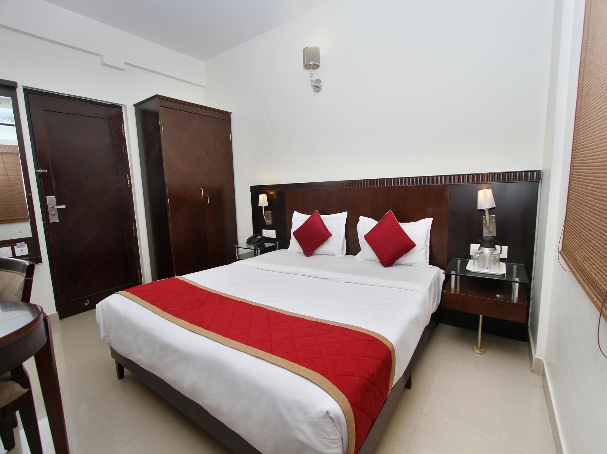 โอโย 435 โฮเต็ล อัมศิ อินเตอร์เนชั่นแนล Hotel บังกาลอร์ ภายนอก รูปภาพ