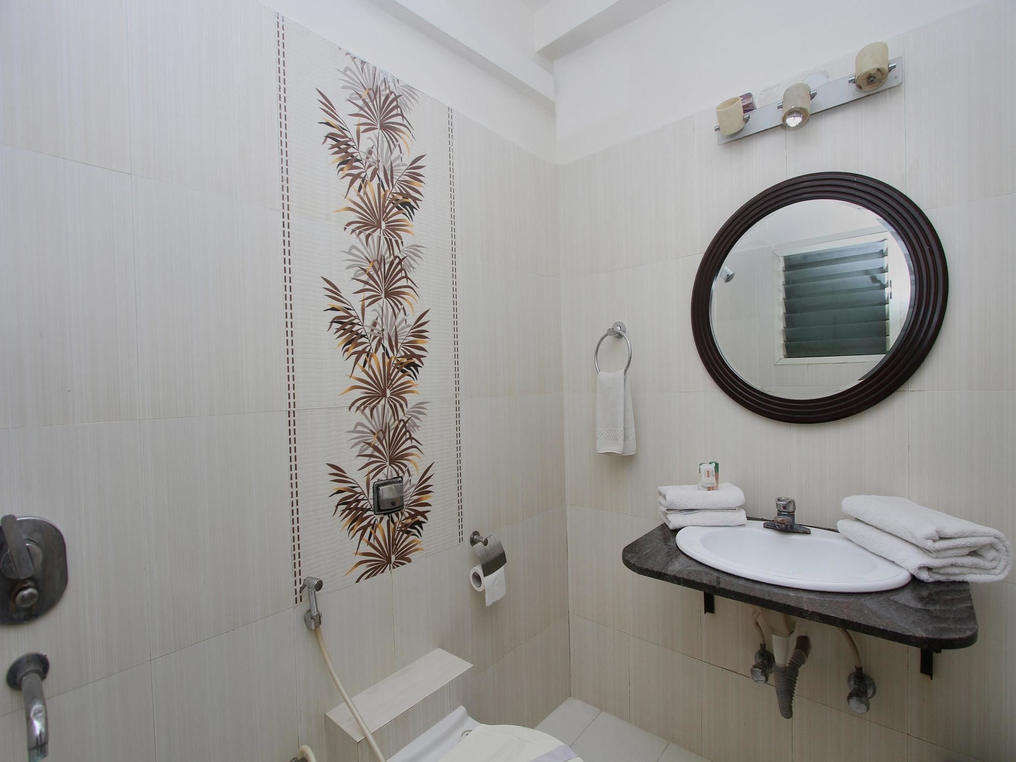 โอโย 435 โฮเต็ล อัมศิ อินเตอร์เนชั่นแนล Hotel บังกาลอร์ ภายนอก รูปภาพ